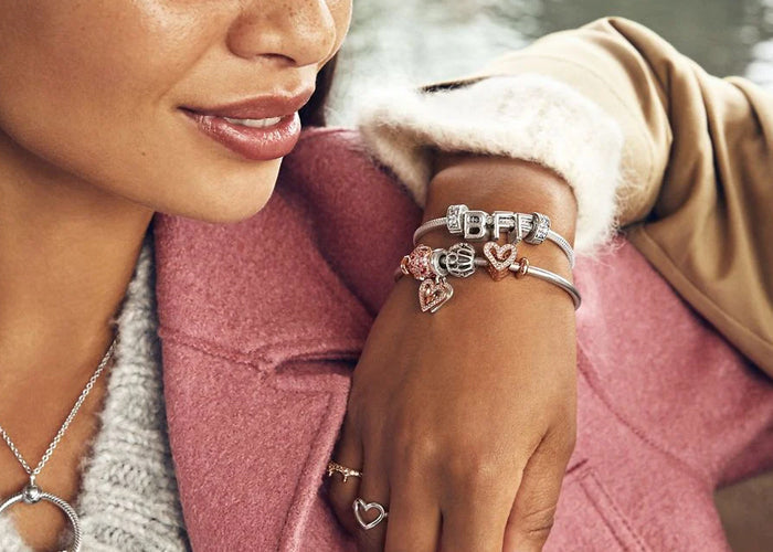 Pandora Fashion