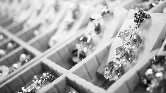 How to Determine Value of Jewelry – A Detailed Guide