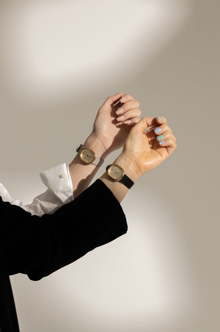 Why do people wear Watches upside down