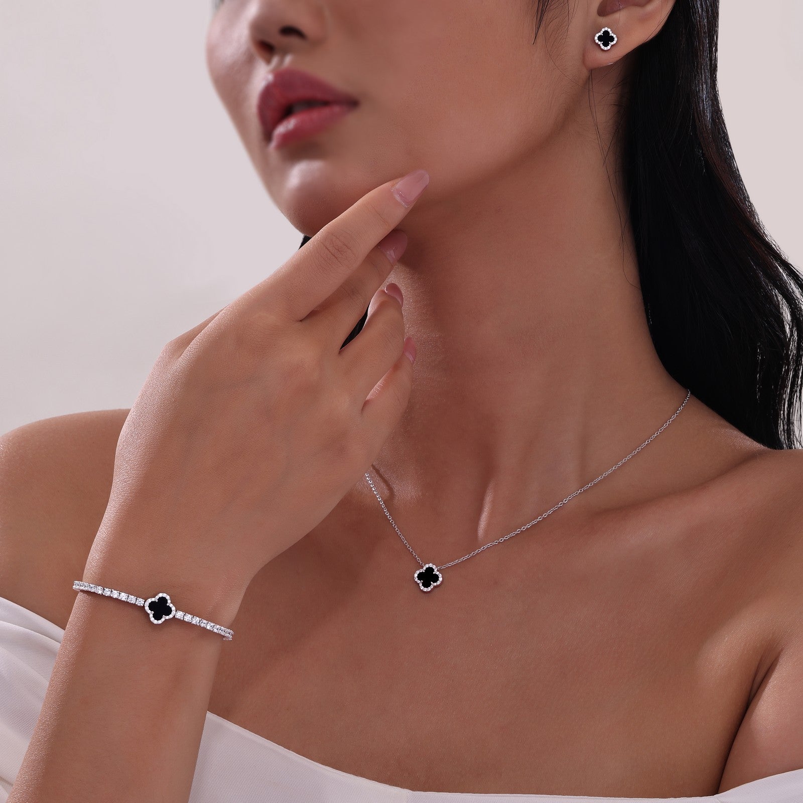 2.40 CTW Flexible Tennis Bracelet