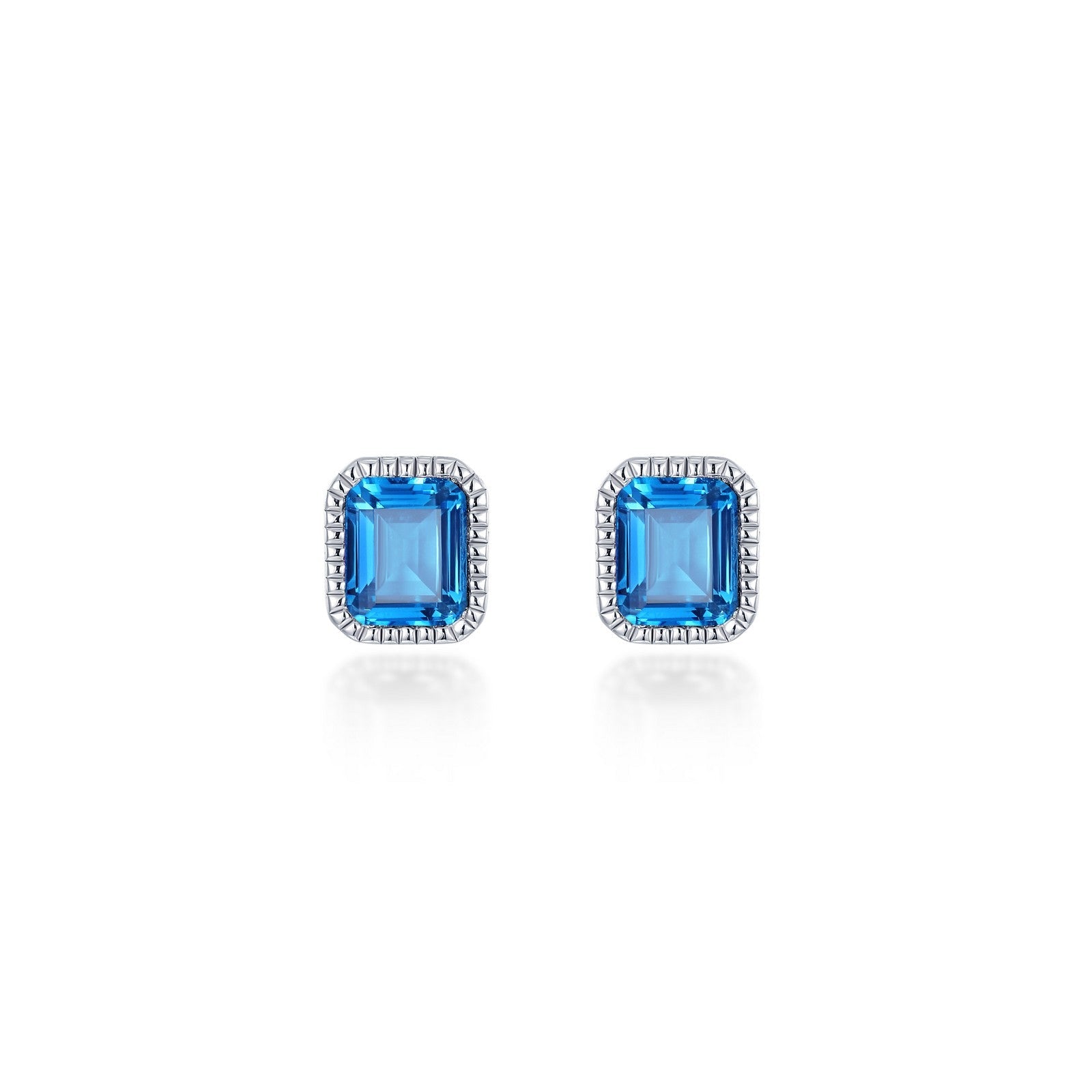 August Birthstone Solitaire Stud Earrings
