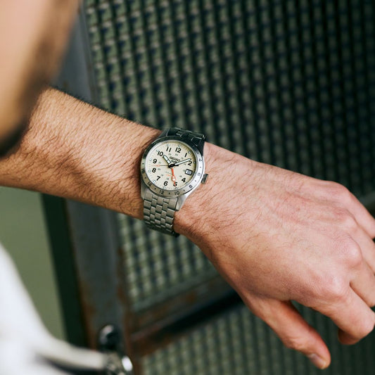 Seiko 5 Sports Field GMT HDB002