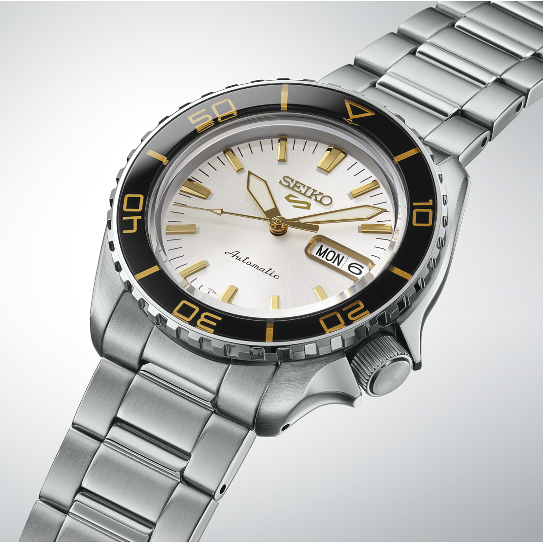 Seiko 5 Sports Watch HDB004