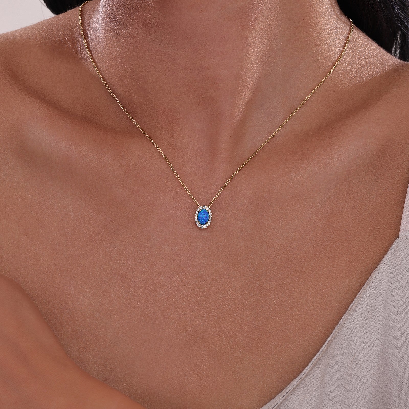 Vintage Inspired Halo Necklace