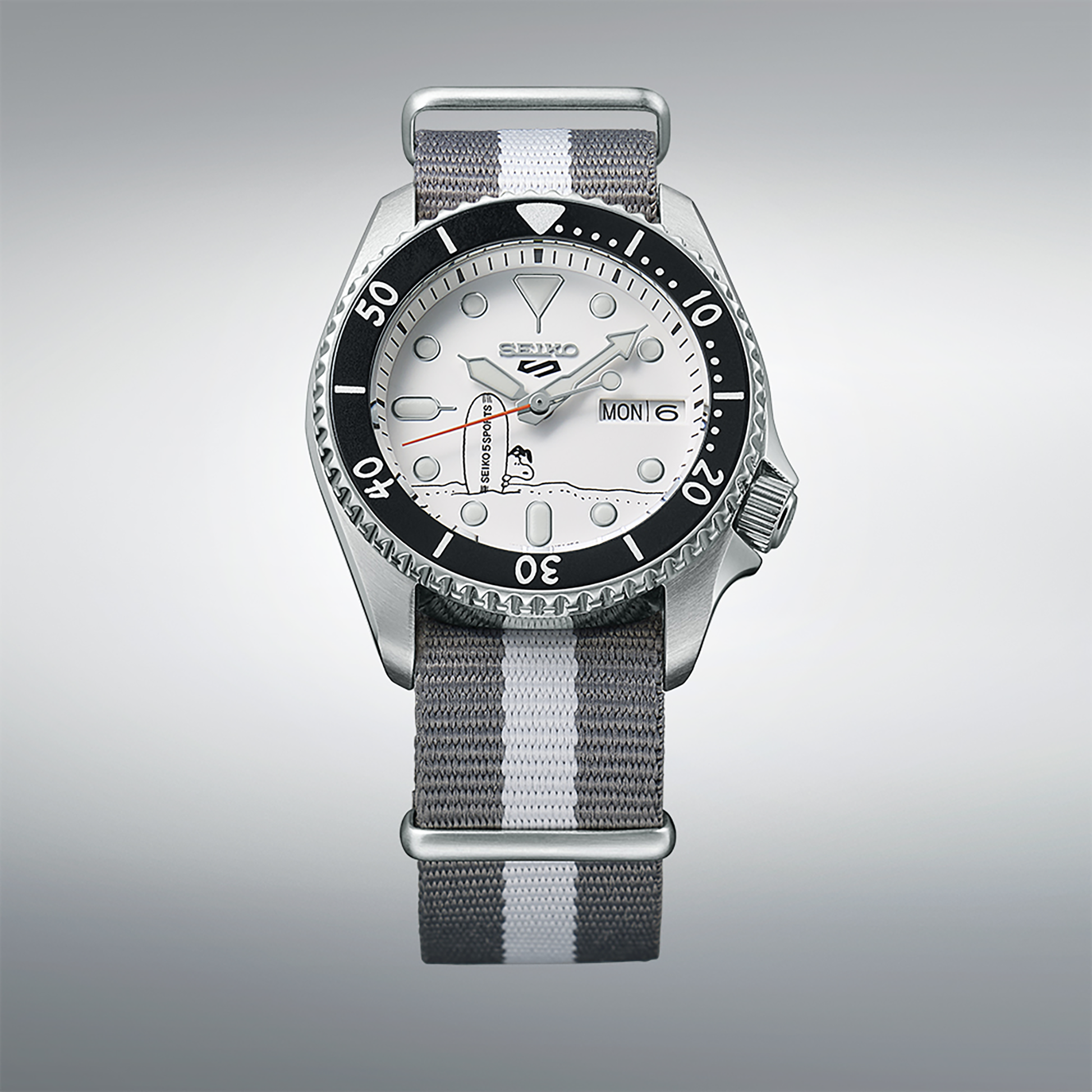 Seiko 5 Sports Peanuts Collaboration Limited Edition Watch SRPK25