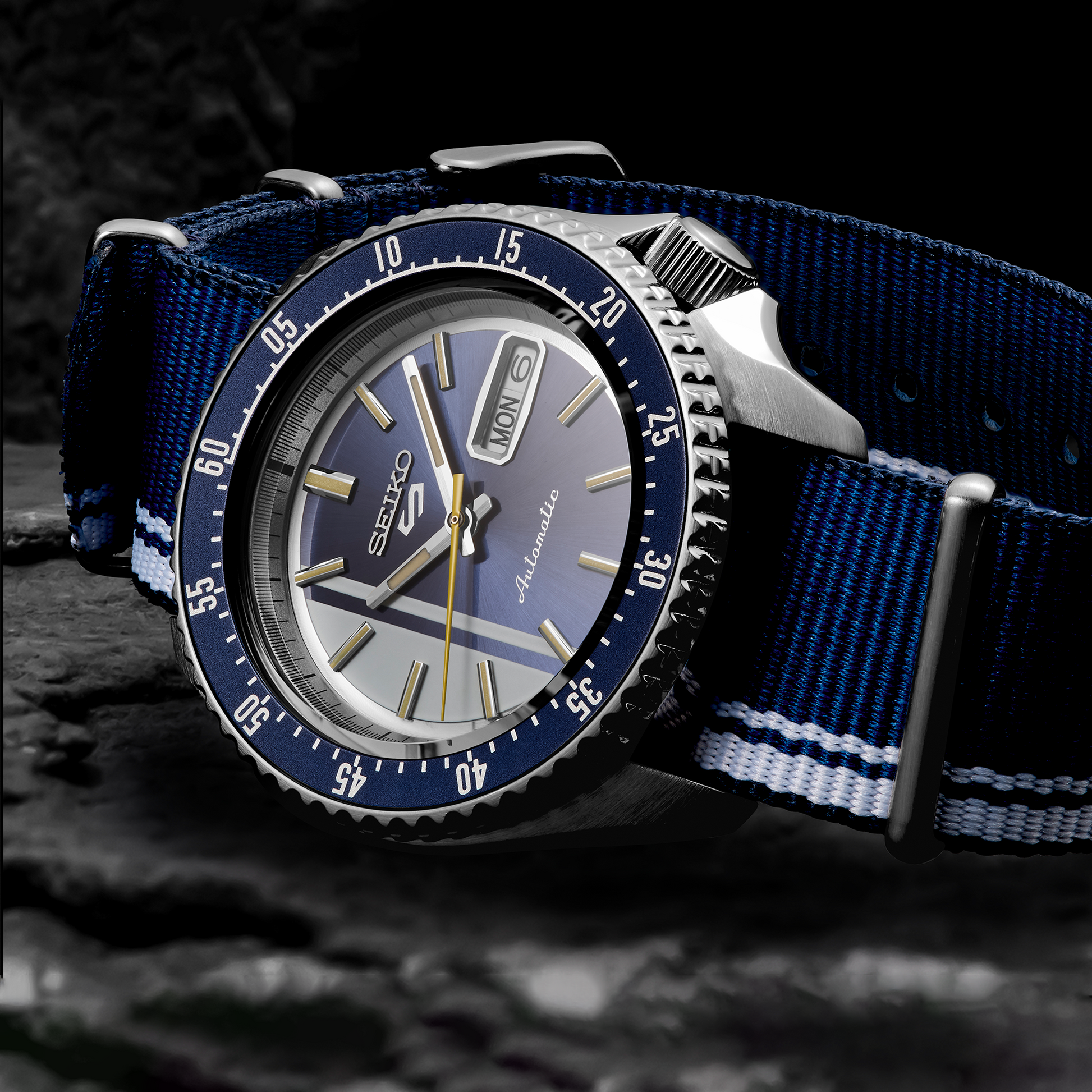 Seiko 5 Sports Watch SRPK69