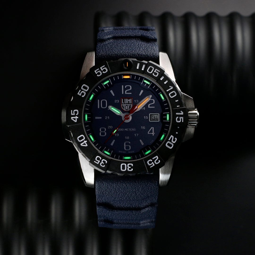Luminox Navy SEAL Rubber, Steel, Carbonox (RSC) Military Dive Watch, 45 mm XS.3253.CB