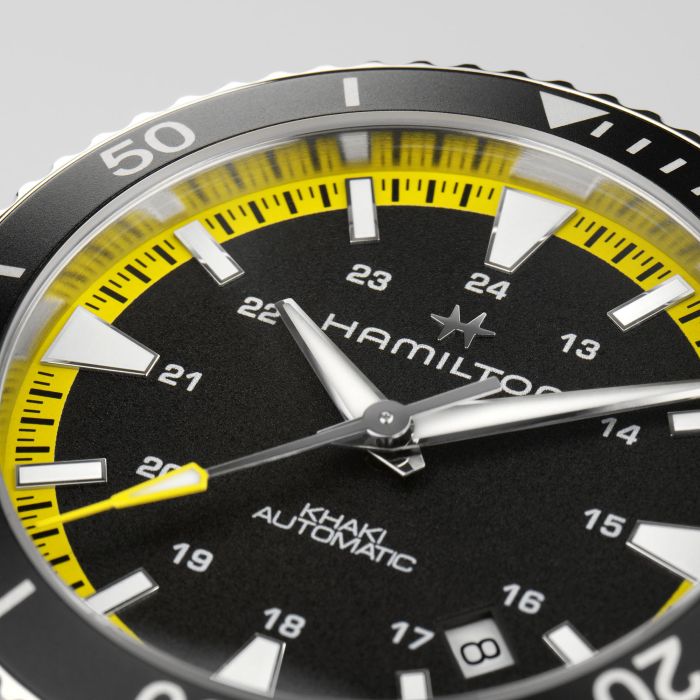 Hamilton Khaki Navy H82395332