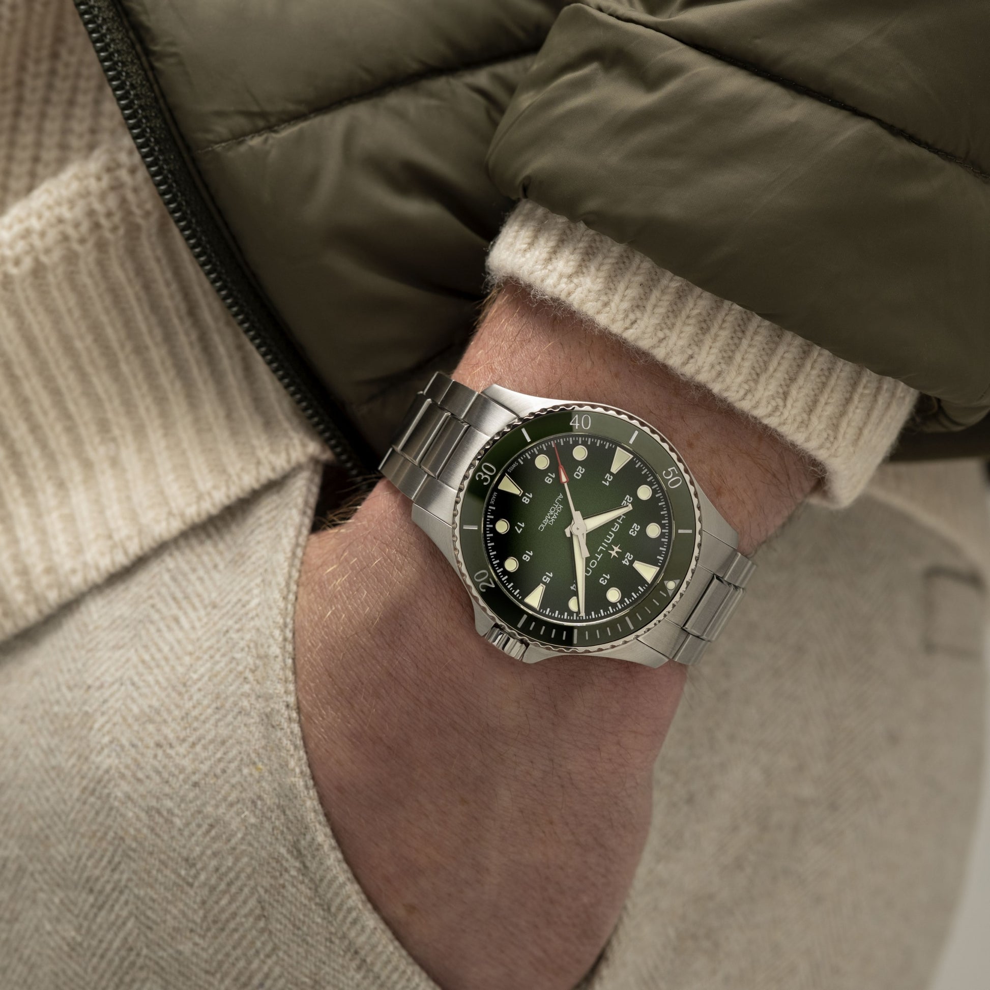 Hamilton Khaki NavyScuba Auto H82525160