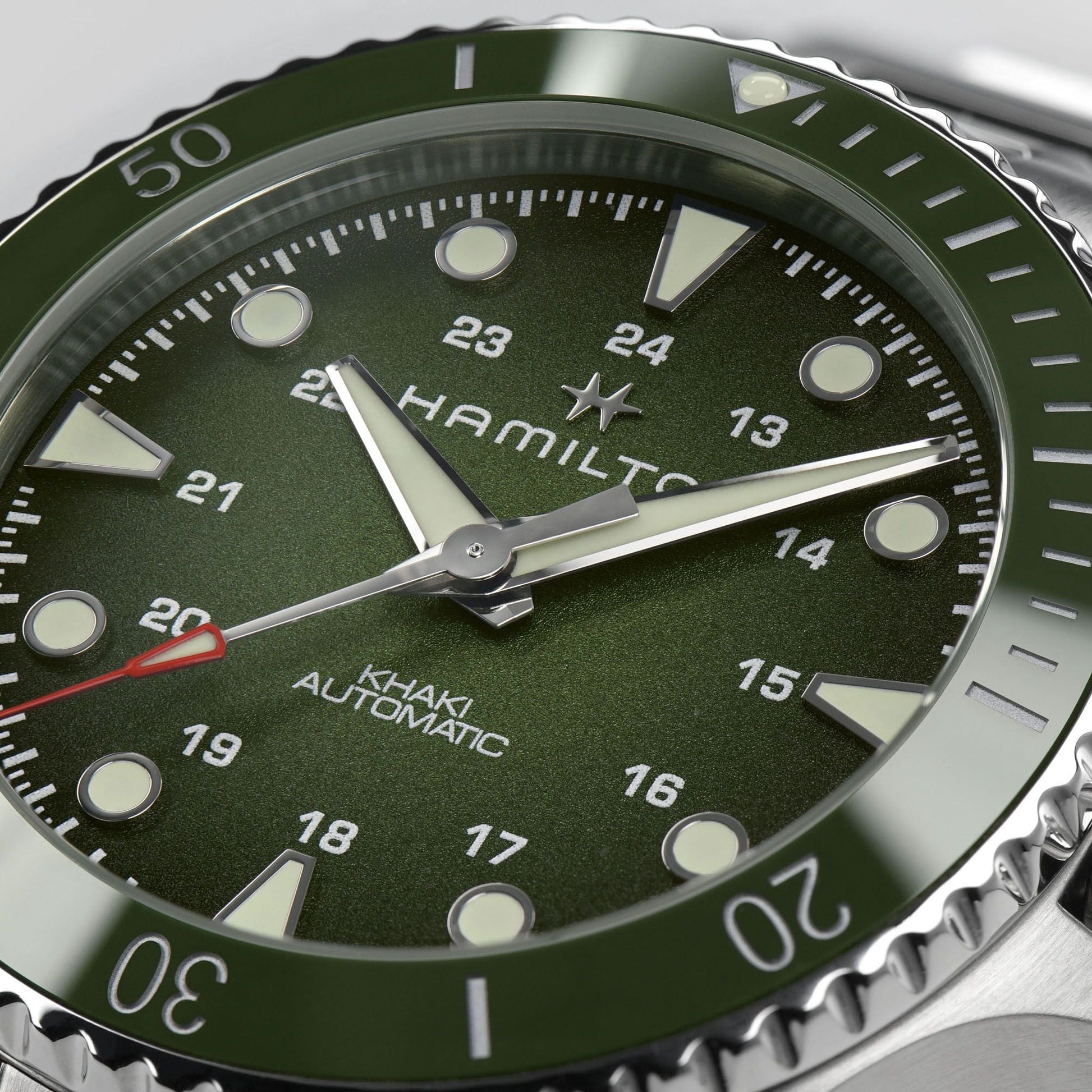 Hamilton Khaki NavyScuba Auto H82525160